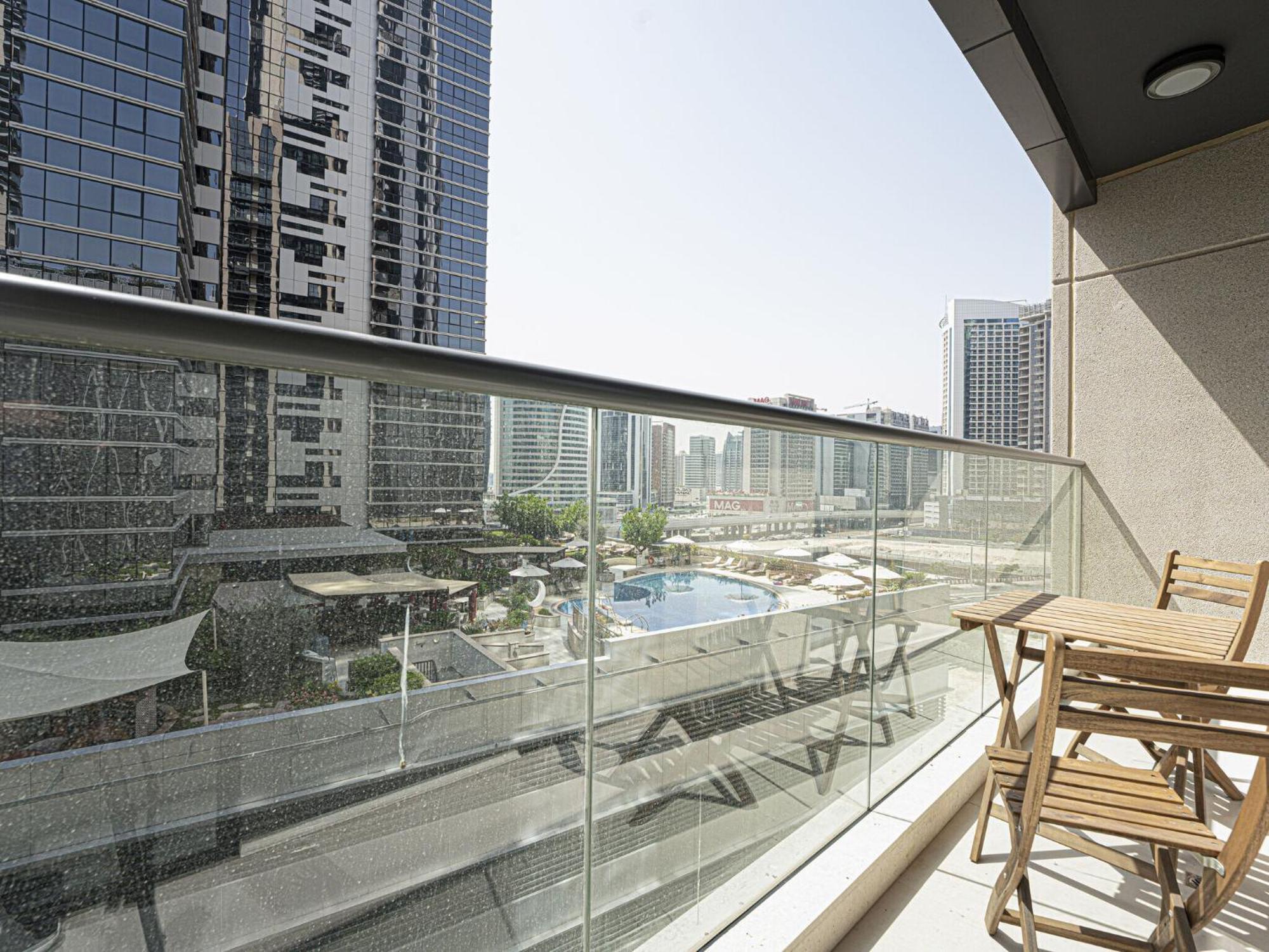 Luxe Near Mall Burj Khalifa Pool Gym Parking Дубай