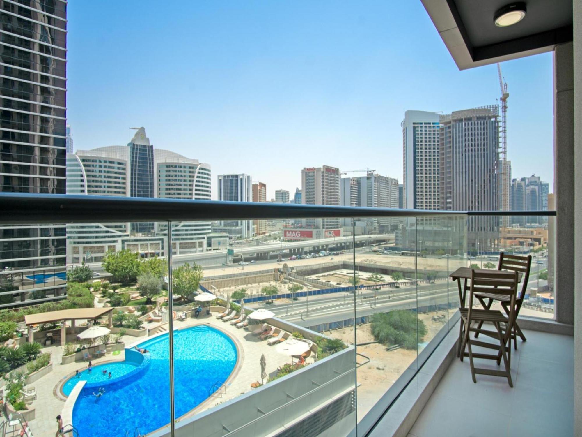 Апартаменти Luxe Near Mall Burj Khalifa Pool Gym Parking Дубай